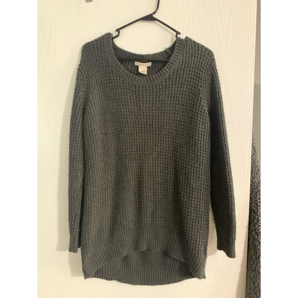 Grey sweater